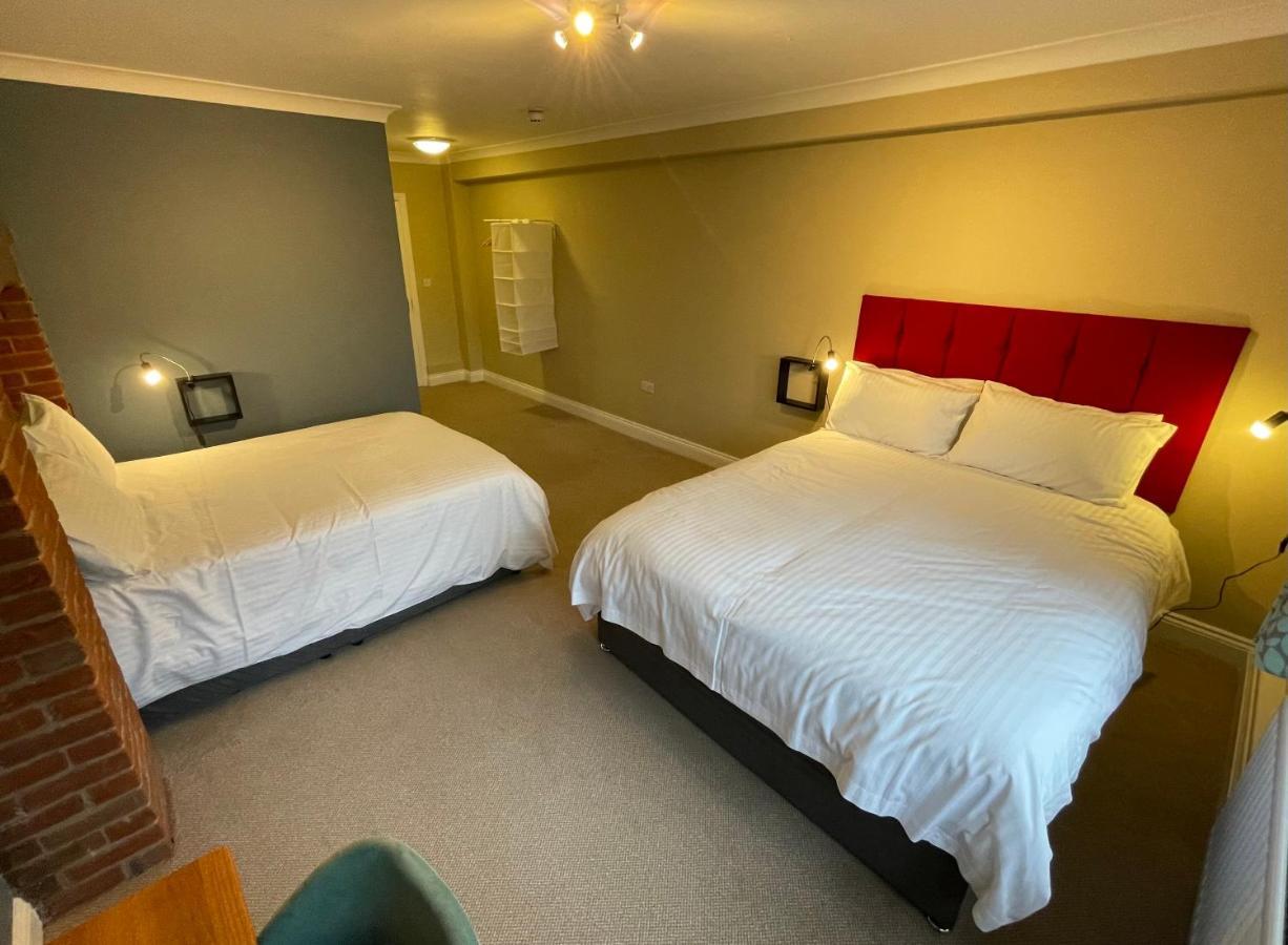 تينبوري Cadmore Lodge Bed & Breakfast المظهر الخارجي الصورة