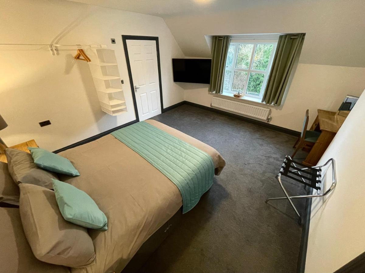 تينبوري Cadmore Lodge Bed & Breakfast المظهر الخارجي الصورة
