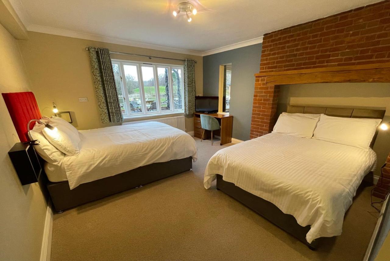 تينبوري Cadmore Lodge Bed & Breakfast المظهر الخارجي الصورة
